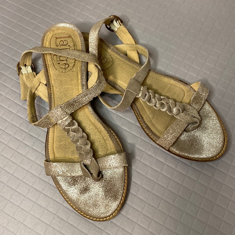 Latigo (Anthropologie) “Dreamy” leather 1” sandals in metallic tan T strap 8
